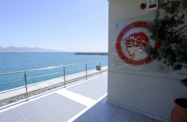 &Omicron;&Iota; &laquo;&Pi;&Alpha;&Nu;&Tau;&Alpha;&Chi;&Omicron;&Upsilon; &Pi;&Alpha;&Rho;&Omicron;&Nu;&Tau;&Epsilon;&Sigma;&raquo; &Pi;&Alpha;&Rho;&Omicron;&Upsilon;&Sigma;&Iota;&Alpha;&Zeta;&Omicron;&Upsilon;&Nu; &Tau;&Omicron;&Nu; &Iota;&Sigma;&Omicron;&Lambda;&Omicron;&Gamma;&Iota;&Sigma;&Mu;&Omicron; &Tau;&Omicron;&Upsilon; &Gamma;&Alpha;&Upsilon;&Rho;&Omicron;&Upsilon; &Gamma;&Iota;&Alpha; &Tau;&Eta;&Nu; &Pi;&Epsilon;&Rho;&Iota;&Omicron;&Delta;&Omicron; 2018-2019 (&Mu;&Epsilon;&Gamma;&Alpha;&Lambda;&Eta; &Mu;&Epsilon;&Iota;&Omega;&Sigma;&Eta; &Kappa;&Epsilon;&Phi;&Alpha;&Lambda;&Alpha;&Iota;&Omicron;&Upsilon;)