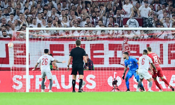 &Omicron;&Tau;&Alpha;&Nu; &Omicron; &laquo;&Gamma;&Nu;&Eta;&Sigma;&Iota;&Omicron;&Sigma; &Gamma;&Alpha;&Upsilon;&Rho;&Omicron;&Sigma;&raquo; &Epsilon;&Iota;&Pi;&Epsilon; &Nu;&Alpha; &Pi;&Alpha;&Rho;&Epsilon;&Iota; &Tau;&Eta;&Nu; &Epsilon;&Lambda;&Lambda;&Alpha;&Delta;&Alpha; &Sigma;&Tau;&Iota;&Sigma; &Pi;&Lambda;&Alpha;&Tau;&Epsilon;&Sigma; &Tau;&Omicron;&Upsilon; (&Mu;&Epsilon;&Chi;&Rho;&Iota; &Tau;&Omicron; &Tau;&Epsilon;&Lambda;&Omicron;&Sigma; &Pi;&Alpha;&Lambda;&Epsilon;&Upsilon;&Epsilon;&Iota; &Gamma;&Iota;&Alpha; &Tau;&Omicron; CONFERENCE LEAGUE)