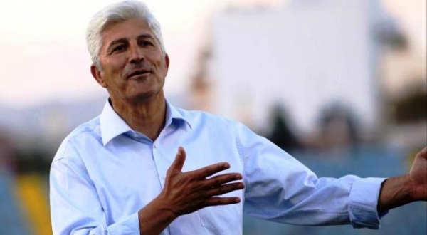 &Xi;&Eta;&Mu;&Epsilon;&Rho;&Omega;&Mu;&Alpha;&Tau;&Alpha; &Tau;&Rho;&Iota;&Tau;&Eta;&Sigma; 23 &Alpha;&Upsilon;&Gamma;&Omicron;&Upsilon;&Sigma;&Tau;&Omicron;&Upsilon; 2016 &Alpha;&Nu;&Alpha;&Kappa;&Alpha;&Lambda;&Upsilon;&Psi;&Alpha;&Mu;&Epsilon; &Tau;&Eta;&Nu; &laquo;&Alpha;&Nu;&Eta;&Theta;&Iota;&Kappa;&Omicron;&Tau;&Eta;&Tau;&Alpha;&raquo; (&Kappa;&Alpha;&Iota; &Mu;&Epsilon;&Tau;&Alpha; &Tau;&Eta;&Nu; &laquo;&Pi;&Epsilon;&Sigma;&Alpha;&Mu;&Epsilon;&raquo; &Sigma;&Tau;&Omicron;&Nu; &Sigma;&Tau;&Epsilon;&Lambda;&Iota;&Omicron;)