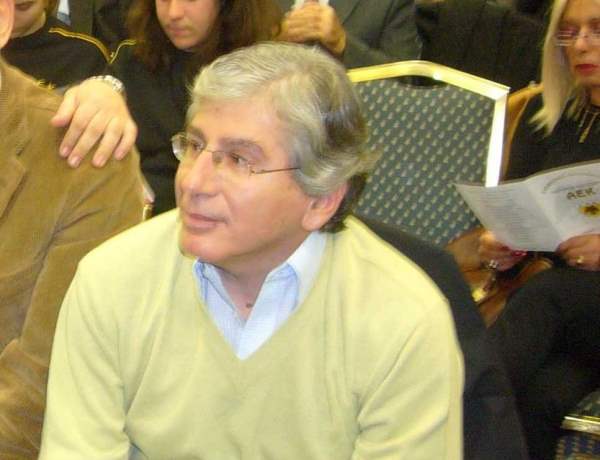 &Tau;&Omicron; &Epsilon;&Pi;&Iota;&Mu;&Upsilon;&Theta;&Iota;&Omicron; (&Eta;&Theta;&Iota;&Kappa;&Omicron; &Delta;&Iota;&Delta;&Alpha;&Gamma;&Mu;&Alpha;) &Tau;&Eta;&Sigma; &Epsilon;&Pi;&Iota;&Sigma;&Tau;&Omicron;&Lambda;&Eta;&Sigma; &Sigma;&Tau;&Alpha;&Mu;&Alpha;&Tau;&Iota;&Alpha;&Delta;&Eta; (&laquo;&Delta;&Epsilon;&Iota; &Delta;&Eta; &Chi;&Rho;&Eta;&Mu;&Alpha;&Tau;&Omega;&Nu;, &Omega; &Alpha;&Nu;&Delta;&Rho;&Epsilon;&Sigma; &Alpha;&Theta;&Eta;&Nu;&Alpha;&Iota;&Omicron;&Iota;, &Kappa;&Alpha;&Iota; &Alpha;&Nu;&Epsilon;&Upsilon; &Tau;&Omicron;&Upsilon;&Tau;&Omega;&Nu; &Omicron;&Upsilon;&Delta;&Epsilon;&Nu; &Epsilon;&Sigma;&Tau;&Iota; &Gamma;&Epsilon;&Nu;&Epsilon;&Sigma;&Theta;&Alpha;&Iota; &Tau;&Omega;&Nu; &Delta;&Epsilon;&Omicron;&Nu;&Tau;&Omega;&Nu;&raquo; &amp; &Pi;&Omicron;&Sigma;&Omicron; &Alpha;&Xi;&Iota;&Zeta;&Epsilon;&Iota; &Nu;&Alpha; &lsquo;&Sigma;&Alpha;&Iota; &laquo;&Kappa;&Alpha;&Lambda;&Omicron; &Pi;&Alpha;&Iota;&Delta;&Iota;&raquo;)