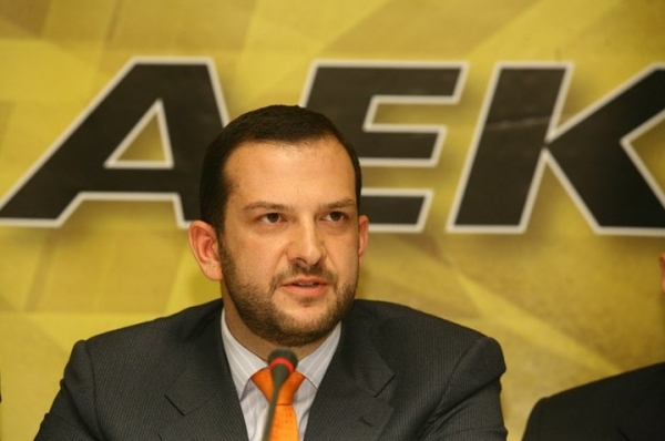 &Tau;&Iota; &Mu;&Pi;&Omicron;&Rho;&Epsilon;&Iota; &Nu;&Alpha; &Pi;&Rho;&Omicron;&Sigma;&Phi;&Epsilon;&Rho;&Epsilon;&Iota; &Omicron; &Alpha;&Delta;&Alpha;&Mu;&Iota;&Delta;&Eta;&Sigma; &Sigma;&Tau;&Eta;&Nu; &laquo;&Alpha;.&Epsilon;.&Kappa;. &Tau;&Omicron;&Upsilon; &Delta;&Iota;&Omicron;&Iota;&Kappa;&Eta;&Tau;&Iota;&Kappa;&Omicron;&Upsilon; &Eta;&Gamma;&Epsilon;&Tau;&Eta;&raquo;; (&Sigma;&Epsilon; &Pi;&Omicron;&Iota;&Omicron; &Tau;&Omicron;&Mu;&Epsilon;&Alpha; &Chi;&Rho;&Epsilon;&Iota;&Alpha;&Zeta;&Epsilon;&Tau;&Alpha;&Iota; &Eta; &laquo;&Tau;&Epsilon;&Chi;&Nu;&Omicron;&Gamma;&Nu;&Omega;&Sigma;&Iota;&Alpha;&raquo; &Tau;&Omicron;&Upsilon;;)