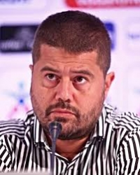 &Omicron;&Upsilon;&Tau;&Epsilon; &Mu;&Iota;&Alpha; &Alpha;&Pi;&Omicron;&Nu;&Omicron;&Mu;&Eta; &Kappa;&Upsilon;&Pi;&Epsilon;&Lambda;&Lambda;&Omicron;&Upsilon; &Delta;&Epsilon;&Nu; &Mu;&Pi;&Omicron;&Rho;&Omicron;&Upsilon;&Nu; &Nu;&Alpha; &Kappa;&Alpha;&Nu;&Omicron;&Upsilon;&Nu; (&Tau;&Alpha; &Omicron;&Rho;&Iota;&Alpha; &Tau;&Eta;&Sigma; &Pi;&Rho;&Omicron;&Pi;&Alpha;&Gamma;&Alpha;&Nu;&Delta;&Alpha;&Sigma;)