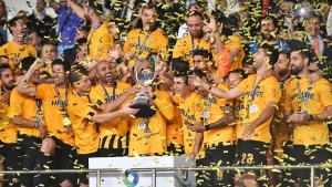 &Mu;&Iota;&Alpha; &Epsilon;&Beta;&Delta;&Omicron;&Mu;&Alpha;&Delta;&Alpha; &Mu;&Epsilon;&Tau;&Alpha; &Tau;&Omicron;&Nu; &Tau;&Epsilon;&Lambda;&Iota;&Kappa;&Omicron; (&Tau;&Omicron; &Pi;&Alpha;&Rho;&Alpha;&Sigma;&Kappa;&Eta;&Nu;&Iota;&Omicron; &Kappa;&Alpha;&Iota; &Omicron;&Iota; &Delta;&Eta;&Lambda;&Omega;&Sigma;&Epsilon;&Iota;&Sigma; &Gamma;&Kappa;&Iota;&Rho;&Tau;&Zeta;&Iota;&Kappa;&Eta;)