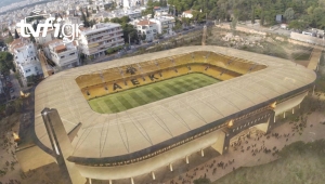 &Omicron;&Iota; &laquo;&Pi;&Omicron;&Upsilon;&Theta;&Epsilon;&Nu;&Alpha;&Delta;&Epsilon;&Sigma;&raquo; &Sigma;&Chi;&Omicron;&Lambda;&Iota;&Alpha;&Zeta;&Omicron;&Upsilon;&Nu; &Tau;&Alpha; &laquo;&Omega;&Rho;&Alpha;&Iota;&Alpha;&raquo; &Tau;&Eta;&Sigma; &laquo;&Alpha;&Gamma;&Iota;&Alpha; &Sigma;&Omicron;&Phi;&Iota;&Alpha;&Sigma;&raquo; (&Mu;&Epsilon;&Chi;&Rho;&Iota; &Tau;&Iota;&Sigma; &Beta;&Rho;&Upsilon;&Xi;&Epsilon;&Lambda;&Lambda;&Epsilon;&Sigma; &Epsilon;&Phi;&Tau;&Alpha;&Sigma;&Epsilon; &Eta; &Chi;&Alpha;&Rho;&Eta; &Tau;&Eta;&Sigma;)