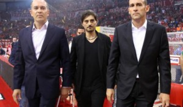 &Omicron;&Tau;&Alpha;&Nu; &Epsilon;&Iota;&Sigma;&Alpha;&Iota; &Kappa;&Rho;&Alpha;&Tau;&Omicron;&Sigma; &Kappa;&Alpha;&Iota; &Alpha;&Nu;&Epsilon;&Chi;&Epsilon;&Sigma;&Alpha;&Iota; &Tau;&Epsilon;&Tau;&Omicron;&Iota;&Omicron;&Upsilon;&Sigma; &Alpha;&Lambda;&Eta;&Tau;&Alpha;&Kappa;&Omicron;&Upsilon;&Sigma; &Theta;&Alpha; &Theta;&Rho;&Eta;&Nu;&Eta;&Sigma;&Epsilon;&Iota;&Sigma; &Kappa;&Alpha;&Iota; &Theta;&Upsilon;&Mu;&Alpha;&Tau;&Alpha; (&Kappa;&Alpha;&Iota; &Tau;&Omicron;&Tau;&Epsilon; &Delta;&Epsilon;&Nu; &Theta;&Alpha; &Xi;&Epsilon;&Rho;&Epsilon;&Iota;&Sigma; &Tau;&Iota; &Nu;&Alpha; &Kappa;&Alpha;&Nu;&Epsilon;&Iota;&Sigma;)