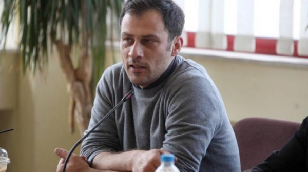 &Alpha;&Lambda;&Eta;&Theta;&Epsilon;&Iota;&Epsilon;&Sigma; &amp; &Psi;&Epsilon;&Mu;&Mu;&Alpha;&Tau;&Alpha; &Gamma;&Iota;&Alpha; &Tau;&Iota;&Sigma; &laquo;&Kappa;&Alpha;&Theta;&Upsilon;&Sigma;&Tau;&Epsilon;&Rho;&Eta;&Sigma;&Epsilon;&Iota;&Sigma;&raquo; &Tau;&Eta;&Sigma; &laquo;&Alpha;&Gamma;&Iota;&Alpha; &Sigma;&Omicron;&Phi;&Iota;&Alpha;&Sigma;&raquo; (&Omicron;&Pi;&Omega;&Sigma; &Pi;&Rho;&Omicron;&Kappa;&Upsilon;&Pi;&Tau;&Omicron;&Upsilon;&Nu; &Alpha;&Pi;&Omicron; &Tau;&Alpha; &Epsilon;&Gamma;&Gamma;&Rho;&Alpha;&Phi;&Alpha; &Tau;&Eta;&Sigma; &laquo;&Delta;&Iota;&Kappa;&Epsilon;&Phi;&Alpha;&Lambda;&Omicron;&Sigma; 1924 &Alpha;.&Epsilon;.&raquo;)