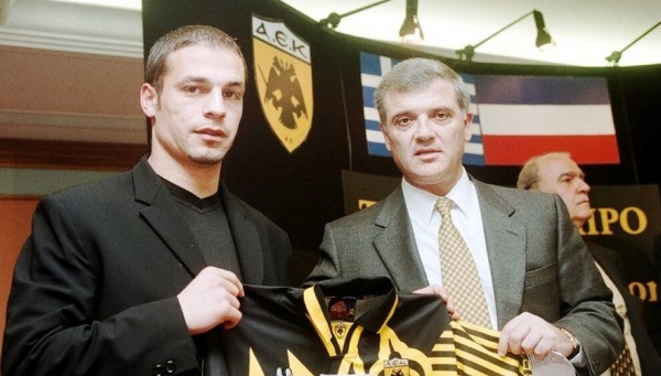 &Omicron;&Tau;&Alpha;&Nu; &Omicron; &Mu;&Epsilon;&Lambda;&Iota;&Sigma;&Alpha;&Nu;&Iota;&Delta;&Eta;&Sigma; &Epsilon;&Pi;&Alpha;&Theta;&Epsilon; &Nu;&Tau;&Epsilon;&Mu;&Eta; (&Mu;&Alpha; &Omicron;&Upsilon;&Tau;&Epsilon; &Mu;&Iota;&Alpha; &Alpha;&Nu;&Alpha;&Kappa;&Omicron;&Iota;&Nu;&Omega;&Sigma;&Eta; &Beta;&Rho;&Epsilon; &Pi;&Alpha;&Iota;&Delta;&Iota;&Alpha;;)