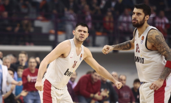 &Omicron;&Iota; &laquo;&Pi;&Alpha;&Nu;&Tau;&Alpha;&Chi;&Omicron;&Upsilon; &Pi;&Alpha;&Rho;&Omicron;&Nu;&Tau;&Epsilon;&Sigma;&raquo; &Sigma;&Chi;&Omicron;&Lambda;&Iota;&Alpha;&Zeta;&Omicron;&Upsilon;&Nu; &Mu;&Iota;&Alpha; &laquo;&Epsilon;&Pi;&Iota;&Sigma;&Tau;&Omicron;&Lambda;&Eta; &Xi;&Epsilon;&Kappa;&Alpha;&Rho;&Phi;&Omega;&Mu;&Alpha;&Tau;&Omicron;&Sigma;&raquo; (&Kappa;&Alpha;&Iota; &Alpha;&Nu;&Alpha;&Rho;&Omega;&Tau;&Iota;&Omicron;&Upsilon;&Nu;&Tau;&Alpha;&Iota; &Pi;&Omicron;&Tau;&Epsilon; &Theta;&Alpha; &Epsilon;&Iota;&Pi;&Omega;&Theta;&Omicron;&Upsilon;&Nu; &Tau;&Alpha; &Pi;&Rho;&Alpha;&Gamma;&Mu;&Alpha;&Tau;&Alpha; &Mu;&Epsilon; &Tau;&rsquo; &Omicron;&Nu;&Omicron;&Mu;&Alpha; &Tau;&Omicron;&Upsilon;&Sigma;;)