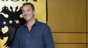 &Omicron;&Iota; &laquo;&Pi;&Omicron;&Upsilon;&Theta;&Epsilon;&Nu;&Alpha;&Delta;&Epsilon;&Sigma;&raquo; &Sigma;&Alpha;&Sigma; &Alpha;&Pi;&Omicron;&Kappa;&Alpha;&Lambda;&Upsilon;&Pi;&Tau;&Omicron;&Upsilon;&Nu; &Gamma;&Iota;&Alpha;&Tau;&Iota; &Omicron; &Chi;&Alpha;&Rho;&Eta;&Sigma; &Kappa;&Omicron;&Upsilon;&Tau;&Alpha;&Sigma; &Alpha;&Pi;&Omicron;&Chi;&Omega;&Rho;&Eta;&Sigma;&Epsilon; &Alpha;&Pi;&Omicron; &Tau;&Omicron; &Gamma;&Upsilon;&Nu;&Alpha;&Iota;&Kappa;&Epsilon;&Iota;&Omicron; &Beta;&Omicron;&Lambda;&Epsilon;Ϊ (&Alpha;&Pi;&Omicron;&Kappa;&Alpha;&Lambda;&Upsilon;&Psi;&Eta; &Nu;. 26)