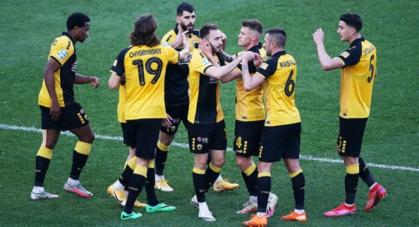 &Tau;&Iota; &Epsilon;&Iota;&Delta;&Alpha;&Mu;&Epsilon; &Sigma;&Tau;&Omicron; &Delta;&Omega;&Delta;&Epsilon;&Kappa;&Alpha;&Tau;&Omicron; &Pi;&Alpha;&Iota;&Chi;&Nu;&Iota;&Delta;&Iota; &Tau;&Omicron;&Upsilon; &Chi;&Iota;&Mu;&Epsilon;&Nu;&Epsilon;&Theta; (2 &Nu;&Iota;&Kappa;&Epsilon;&Sigma;, 1 &Eta;&Tau;&Tau;&Alpha; &Sigma;&Tau;&Omicron; &Kappa;&Upsilon;&Pi;&Epsilon;&Lambda;&Lambda;&Omicron;)