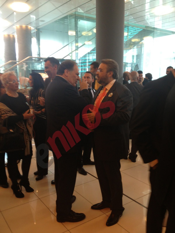 &Omicron;&Iota; &laquo;&Pi;&Alpha;&Nu;&Tau;&Alpha;&Chi;&Omicron;&Upsilon; &Pi;&Alpha;&Rho;&Omicron;&Nu;&Tau;&Epsilon;&Sigma;&raquo; &Tau;&Iota;&Mu;&Omicron;&Upsilon;&Nu; &Tau;&Eta;&Nu; &Epsilon;&Kappa;&Tau;&Eta; &Epsilon;&Pi;&Epsilon;&Tau;&Epsilon;&Iota;&Omicron; &Mu;&Epsilon; &Delta;&Upsilon;&Omicron; &Kappa;&Epsilon;&Iota;&Mu;&Epsilon;&Nu;&Alpha; &Gamma;&Iota;&Alpha; &Tau;&Omicron; &Gamma;&Eta;&Pi;&Epsilon;&Delta;&Omicron; (&Eta; &Pi;&Omicron;&Upsilon;&Sigma;&Tau;&Iota;&Alpha; &Sigma;&Epsilon; &Beta;&Alpha;&Rho;&Omicron;&Sigma; &Tau;&Eta;&Sigma; &Epsilon;&Rho;&Alpha;&Sigma;&Iota;&Tau;&Epsilon;&Chi;&Nu;&Iota;&Kappa;&Eta;&Sigma; &Sigma;&rsquo; &Omicron;&Lambda;&Omicron; &Tau;&Eta;&Sigma; &Tau;&Omicron; &Mu;&Epsilon;&Gamma;&Alpha;&Lambda;&Epsilon;&Iota;&Omicron;)