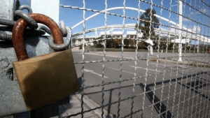 &Eta; &laquo;&Sigma;&Upsilon;&Nu;&Epsilon;&Lambda;&Epsilon;&Upsilon;&Sigma;&Eta; &Tau;&Omega;&Nu; &Pi;&Omicron;&Nu;&Tau;&Iota;&Kappa;&Omega;&Nu;&raquo; &Kappa;&Alpha;&Iota; &Eta; &laquo;&Epsilon;&Gamma;&Kappa;&Lambda;&Eta;&Mu;&Alpha;&Tau;&Iota;&Kappa;&Eta; &Omicron;&Rho;&Gamma;&Alpha;&Nu;&Omega;&Sigma;&Eta;&raquo; &Pi;&Omicron;&Upsilon; &Sigma;&Upsilon;&Nu;&Epsilon;&Chi;&Iota;&Zeta;&Epsilon;&Iota; &Tau;&Eta;&Nu; &Delta;&Rho;&Alpha;&Sigma;&Eta; &Tau;&Eta;&Sigma; (&Epsilon;&Nu;&Alpha; &Sigma;&Chi;&Omicron;&Lambda;&Iota;&Omicron; &Gamma;&Iota;&Alpha; &Tau;&Omicron; &Pi;.&Alpha;.&Omicron;.&Kappa;.-&Gamma;&Alpha;&Upsilon;&Rho;&Omicron;&Sigma; &Kappa;&Alpha;&Iota; &Tau;&Eta;&Nu; &Alpha;&Pi;&Omicron;&Phi;&Alpha;&Sigma;&Eta; &Kappa;&Omicron;&Nu;&Tau;&Omicron;&Nu;&Eta;)