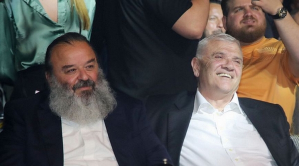 &Tau;&Iota; &Sigma;&Kappa;&Epsilon;&Phi;&Tau;&Omicron;&Nu;&Tau;&Alpha;&Iota; &Kappa;&Alpha;&Iota; &Tau;&Iota; &Sigma;&Upsilon;&Zeta;&Eta;&Tau;&Alpha;&Nu;&Epsilon; &Omicron;&Iota; &Alpha;&Epsilon;&Kappa;&Tau;&Zeta;&Eta;&Delta;&Epsilon;&Sigma; &Gamma;&Iota;&Alpha; &Tau;&Omicron;&Nu; &Eta;&Lambda;&Iota;&Omicron;&Pi;&Omicron;&Upsilon;&Lambda;&Omicron; (&Alpha;&Pi;&Omicron; &Eta;&Theta;&Iota;&Kappa;&Omicron; &Delta;&Epsilon;&Nu; &Pi;&Alpha;&Mu;&Epsilon; &Kappa;&Alpha;&Lambda;&Alpha;)