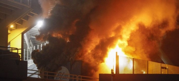 &Omicron;&Iota; &laquo;&Pi;&Omicron;&Upsilon;&Theta;&Epsilon;&Nu;&Alpha;&Delta;&Epsilon;&Sigma;&raquo; &Sigma;&Chi;&Omicron;&Lambda;&Iota;&Alpha;&Zeta;&Omicron;&Upsilon;&Nu; &Tau;&Eta;&Nu; &Tau;&Iota;&Mu;&Omega;&Rho;&Iota;&Alpha; &Tau;&Eta;&Sigma; &Alpha;.&Epsilon;.&Kappa;. (&Gamma;&Iota;&Alpha;&Tau;&Iota; &Eta; &Pi;&Rho;&Omega;&Tau;&Omicron;&Delta;&Iota;&Kappa;&Eta; &Alpha;&Pi;&Omicron;&Phi;&Alpha;&Sigma;&Eta; -&Mu;&Alpha;&Lambda;&Lambda;&Omicron;&Nu;- &Theta;&Alpha; &Pi;&Alpha;&Rho;&Alpha;&Mu;&Epsilon;&Iota;&Nu;&Epsilon;&Iota;)