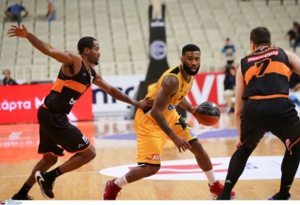 &Kappa;.&Alpha;.&Epsilon;. &Alpha;.&Epsilon;.&Kappa;.: &Epsilon;&Lambda;&Epsilon;&Gamma;&Chi;&Omicron;&Sigma; &Pi;&Rho;&Omicron;&Omicron;&Delta;&Omicron;&Upsilon; &Nu;.4 (&Epsilon;&Kappa;&Alpha;&Nu;&Epsilon; &Mu;&Iota;&Alpha; &laquo;&Nu;&Iota;&Kappa;&Eta; &Tau;&Epsilon;&Tau;&Rho;&Alpha;&Delta;&Alpha;&Sigma;&raquo;)